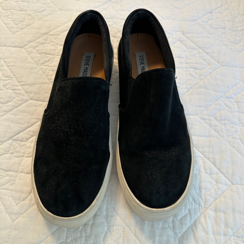 Steve Madden Black Slip-ons Size 8